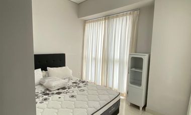 disewakan 2 bedroom full furnish taman anggrek residence