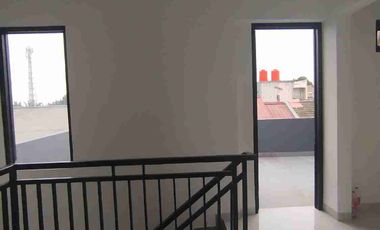 Dijual Rumah Sangat Strategis 8 Menit LRT Cikunir Bebas Banjir