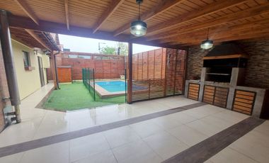 VENDE CASAA EN SELECTO BARRIO CENTRO NUEVO MACHALI