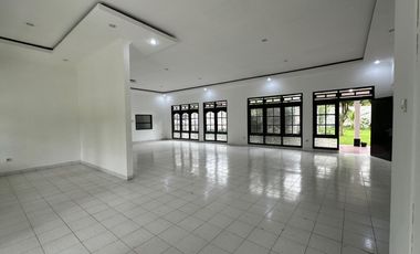 Dijual Rumah Luas & Strategis di Cimanggis – Dekat Tol & LRT, Nego!