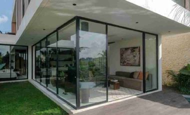 Brand New Villa View Sawah dekat Nuanu Bali