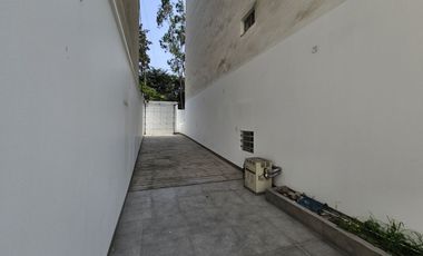 ¡Vive en Golf Los Inkas! Dept con Piscina + 3 Dorm. con Baño Incorporado 378 M²!