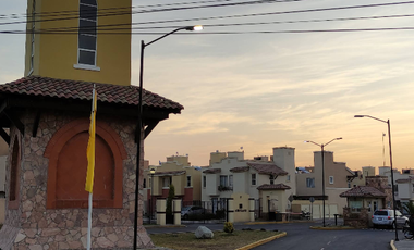 PRECIOSA CASA EN CONDOMINIO EN VENTA, RECUPERACION HIPOTECARIA.