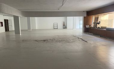 EDIFICIO COMERCIAL EN VENTA EN EL  CORAZÓN DE PALMIRA