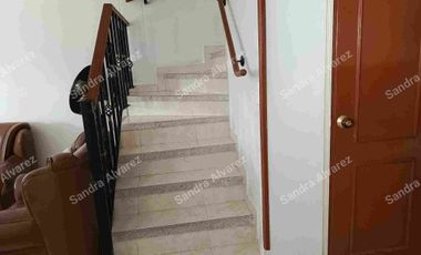 VENTA Hermosa Casa Vía Anillo Vial Floridadablanca