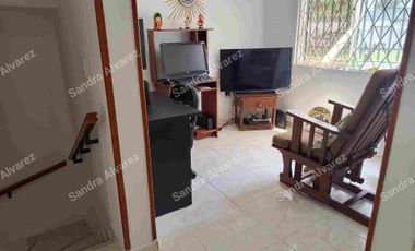 VENTA Hermosa Casa Vía Anillo Vial Floridadablanca