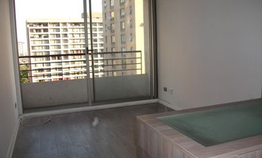 2 DORMITORIOS METRO SANTA LUCIA MAS ESTACIONAMIENTO Y BODEGA