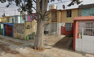 PROPIEDAD EN VENTA DE RECUPERACION HIPOTECARIA EN SAN ANTONIO CUAUTITLAN IZCALLI EDO MEX