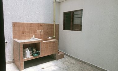 CASA EN ARRIENDO EN PRIMITIVO CRESPO, CALI