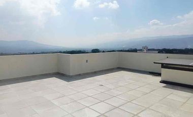 Casa en venta dentro de frac privado  lomas verdes zona sur pte de la ciudad