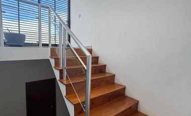 Casa en venta dentro de frac privado  lomas verdes zona sur pte de la ciudad