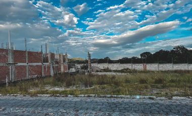 TERRENOS EN VENTA EN FRACCIONAMIENTO EL LAGO EN HARAS DEL BOSQUE.