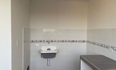 SE ALQUILA EDIFICIO EN LA URB. CASUARINAS - ICA