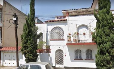 CASA EN REMATE EN I ALLENDE CLAVERIA AZCAPOTZALCO CDMX