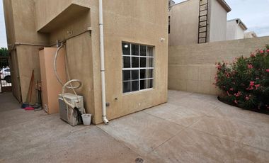 CASA EN RENTA FRACCIONAMIENTO FINISTERRA