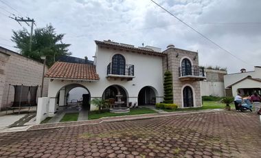 “Casa grande nueva con acabados de lujo en privada exclusiva, 3 recs / 3 baños, junto a El Pulpo Negro • $6,900,000 MXN