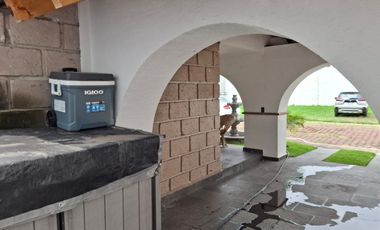 “Casa grande nueva con acabados de lujo en privada exclusiva, 3 recs / 3 baños, junto a El Pulpo Negro • $6,900,000 MXN