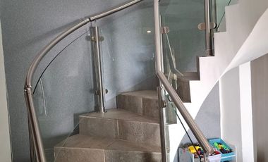 “Casa grande nueva con acabados de lujo en privada exclusiva, 3 recs / 3 baños, junto a El Pulpo Negro • $6,900,000 MXN