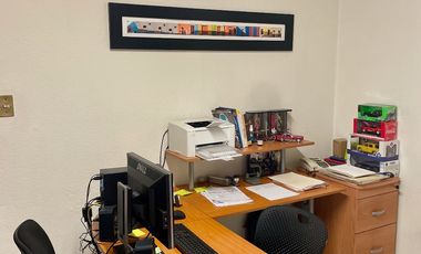 Venta de oficina en Satélite: 12 m² útiles + 1 estacionamiento, elevador y vigilancia