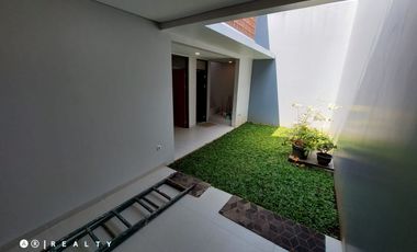 RUMAH BARU SAYAP DAGO BANDUNG Lokasi Sangat Strategis Akses Mudah