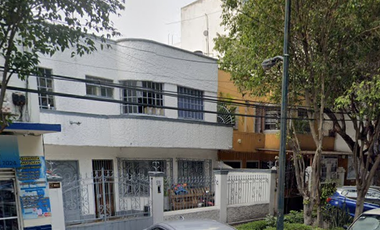 CASA EN VENTA EN ALAMOS BENITOJUREZ CDMX