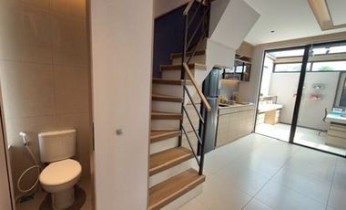 Rumah Baru 2 Lantai Modern dengan Potensi Investasi Tinggi