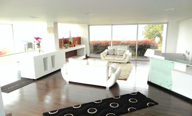 Espectacular!!!!! Con Piscina, Rodeado de Terrazas.