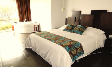 Espectacular!!!!! Con Piscina, Rodeado de Terrazas.