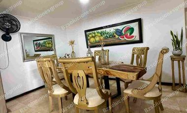 THE VIEW HOSTAL & LOUNGE