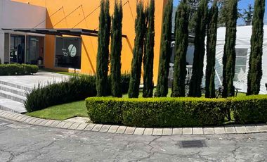 Se vende casa con amenidades