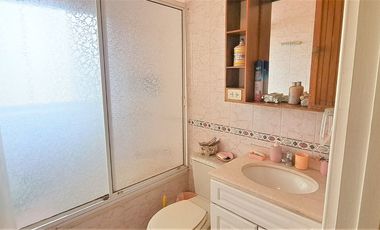 FyC Vende gran casa en Cerro Placeres, Valparaíso