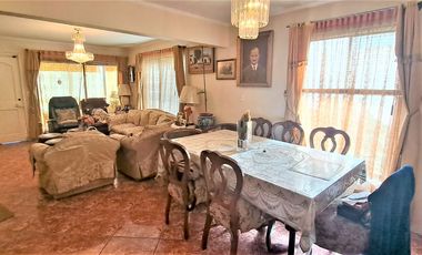 FyC Vende gran casa en Cerro Placeres, Valparaíso