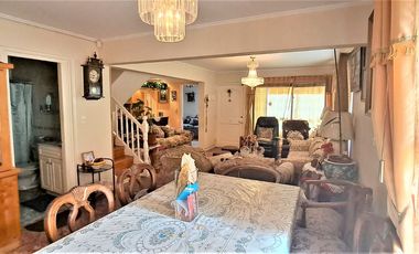 FyC Vende gran casa en Cerro Placeres, Valparaíso