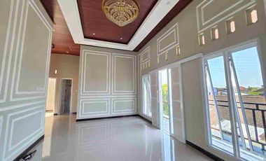 Rumah Mewah Gress 2 Lantai Dekat ke UMS ATMI Solo Kota