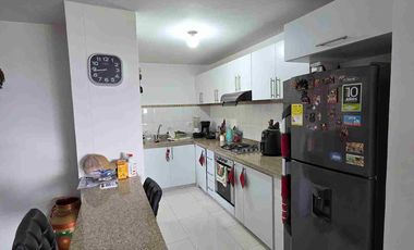 Venta de apartamento en conjunto cerrado al norte de la ciudad,cerca al olimpica.