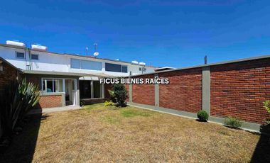 Casa en venta en Calimaya, Residencial Bosque de Las Fuentes