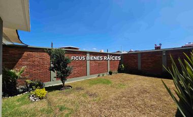 Casa en venta en Calimaya, Residencial Bosque de Las Fuentes