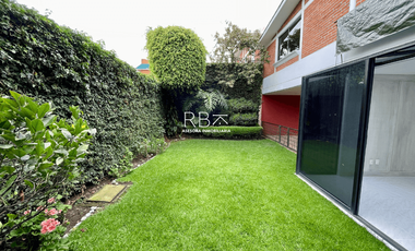 Casa en venta recién remodelada en privada tranquila, CDMX poniente