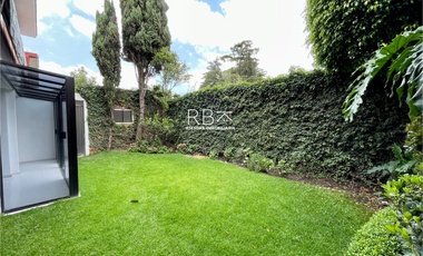 Casa en venta recién remodelada en privada tranquila, CDMX poniente