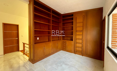 Casa en venta recién remodelada en privada tranquila, CDMX poniente