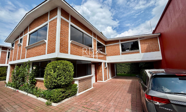 Casa en venta recién remodelada en privada tranquila, CDMX poniente