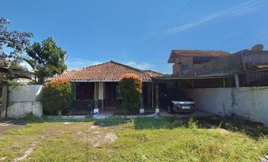 TURUN HARGA ! Rumah Dengan Tanah Luas Di Cijaura Dekat SMKN 10 Cocok Untuk Hunian Dan Kost