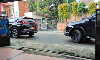 DISEWAKAN RMH PINGGIR JLN RAYA PEKAPURAN. DEPAN KOMPLEK CGR 1, CIMANGGIS TAPOS DEPOK