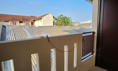 Dikontrak tahunan rumah di komplek pelindo 2