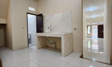 Dikontrak tahunan rumah di komplek pelindo 2