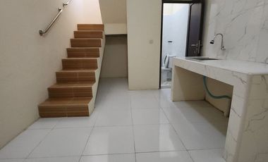 Dikontrak tahunan rumah di komplek pelindo 2