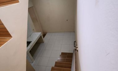 Dikontrak tahunan rumah di komplek pelindo 2