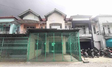 Dijual / Disewakan ruko 2lt full keramik, pinggir jalan Arteri Supadio