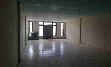 Dijual / Disewakan ruko 2lt full keramik, pinggir jalan Arteri Supadio