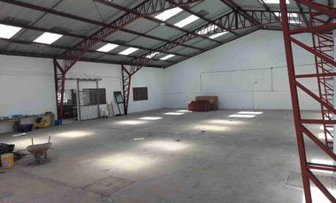 GALPON CON BODEGAS EN VENTA SECTOR SAN ISIDRO DEL INCA - QUITO